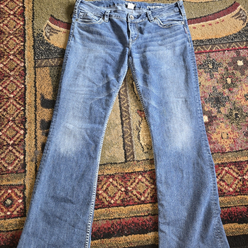 SILVER JEANS